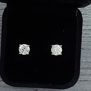1 Carat Moissanite 925 Silver Sterling Stud Earrings